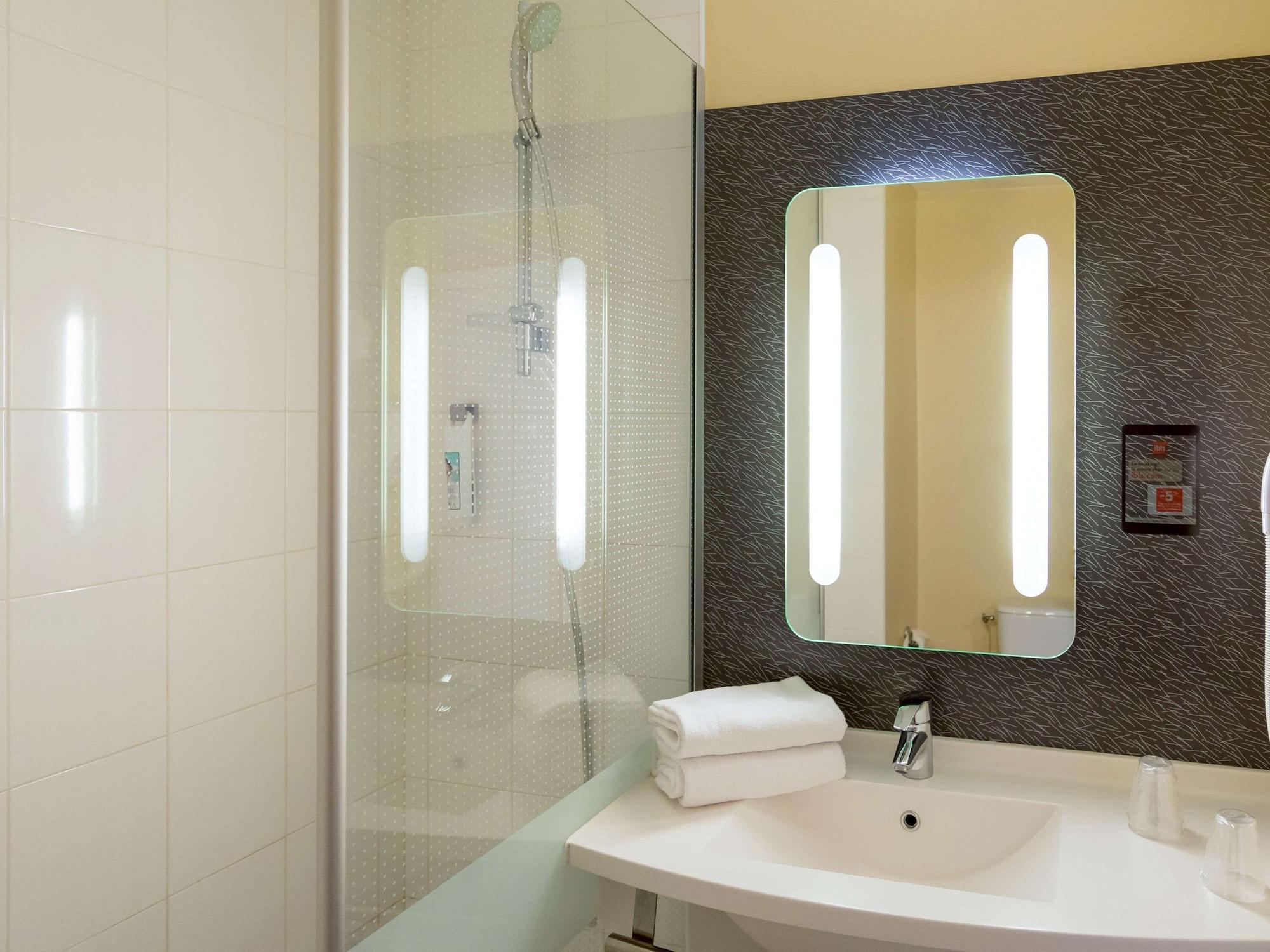 Ibis Grenoble Centre Bastille Εξωτερικό φωτογραφία